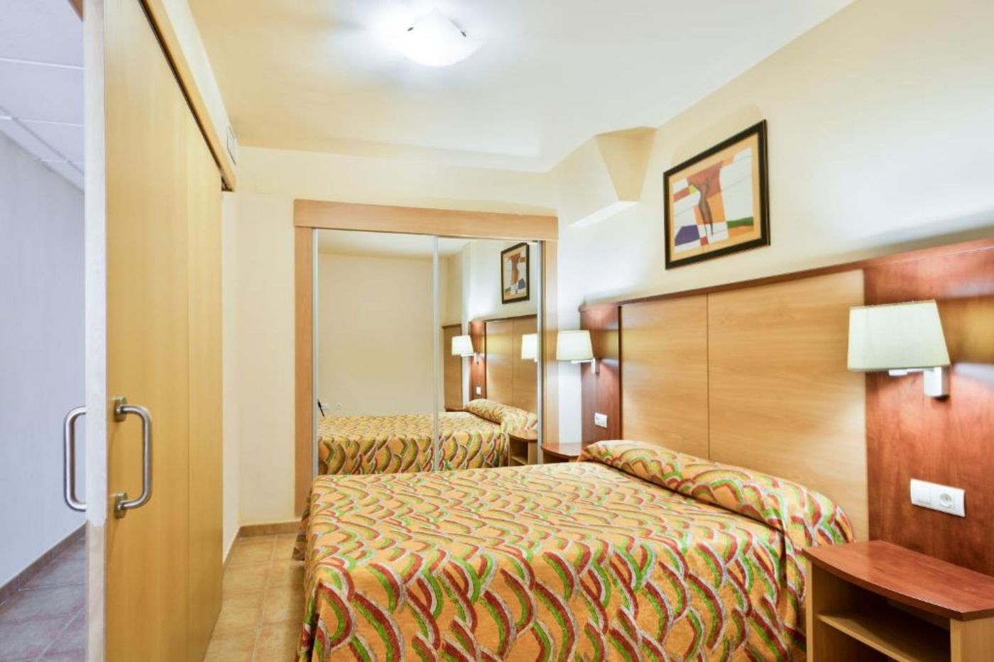 Best-Alcazar-Room-31