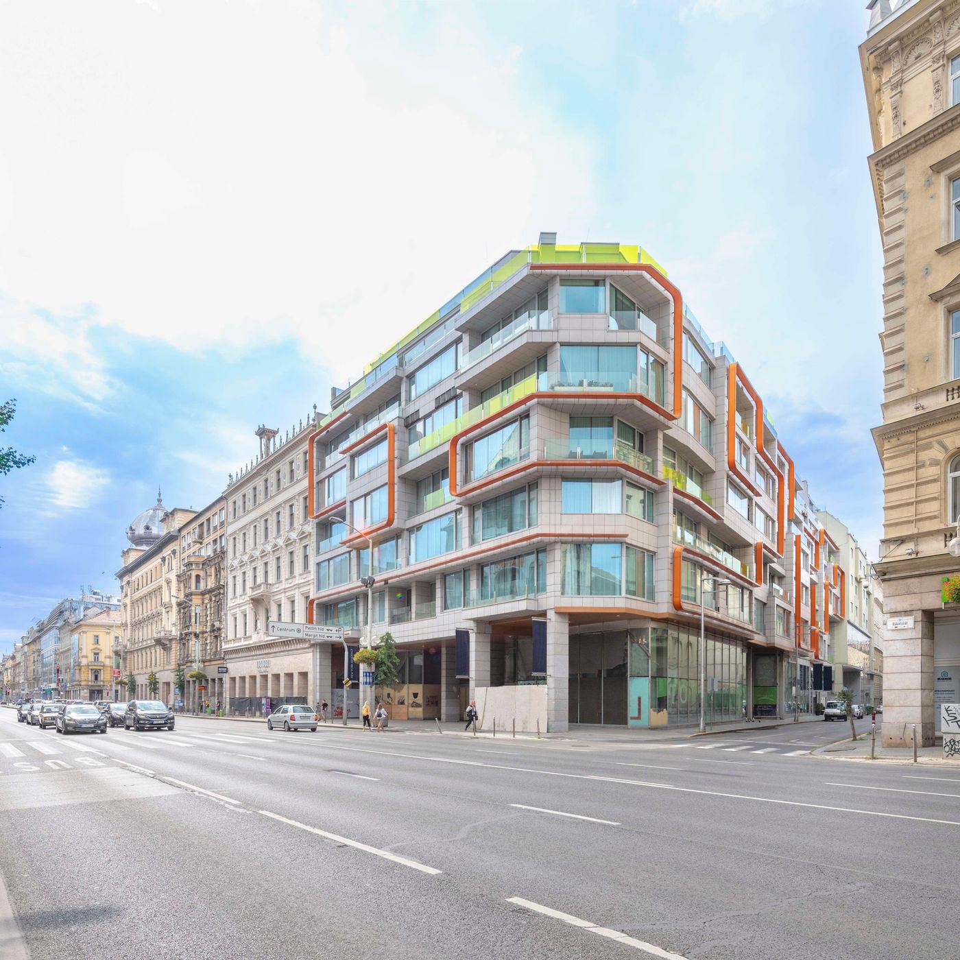 NH-Collection-Budapest-City-Center-General-view-8