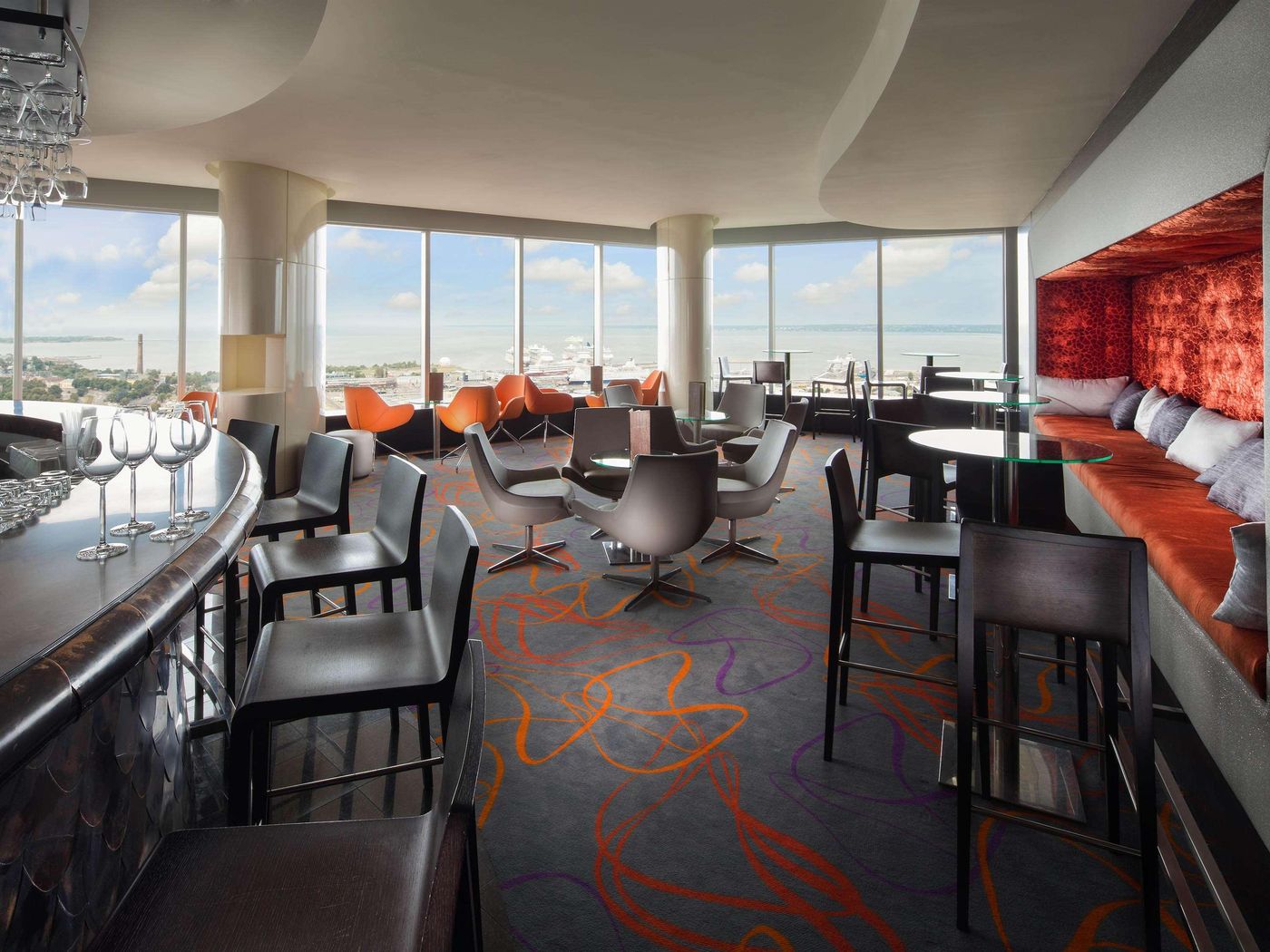 Swissotel-Tallinn-Bar-5