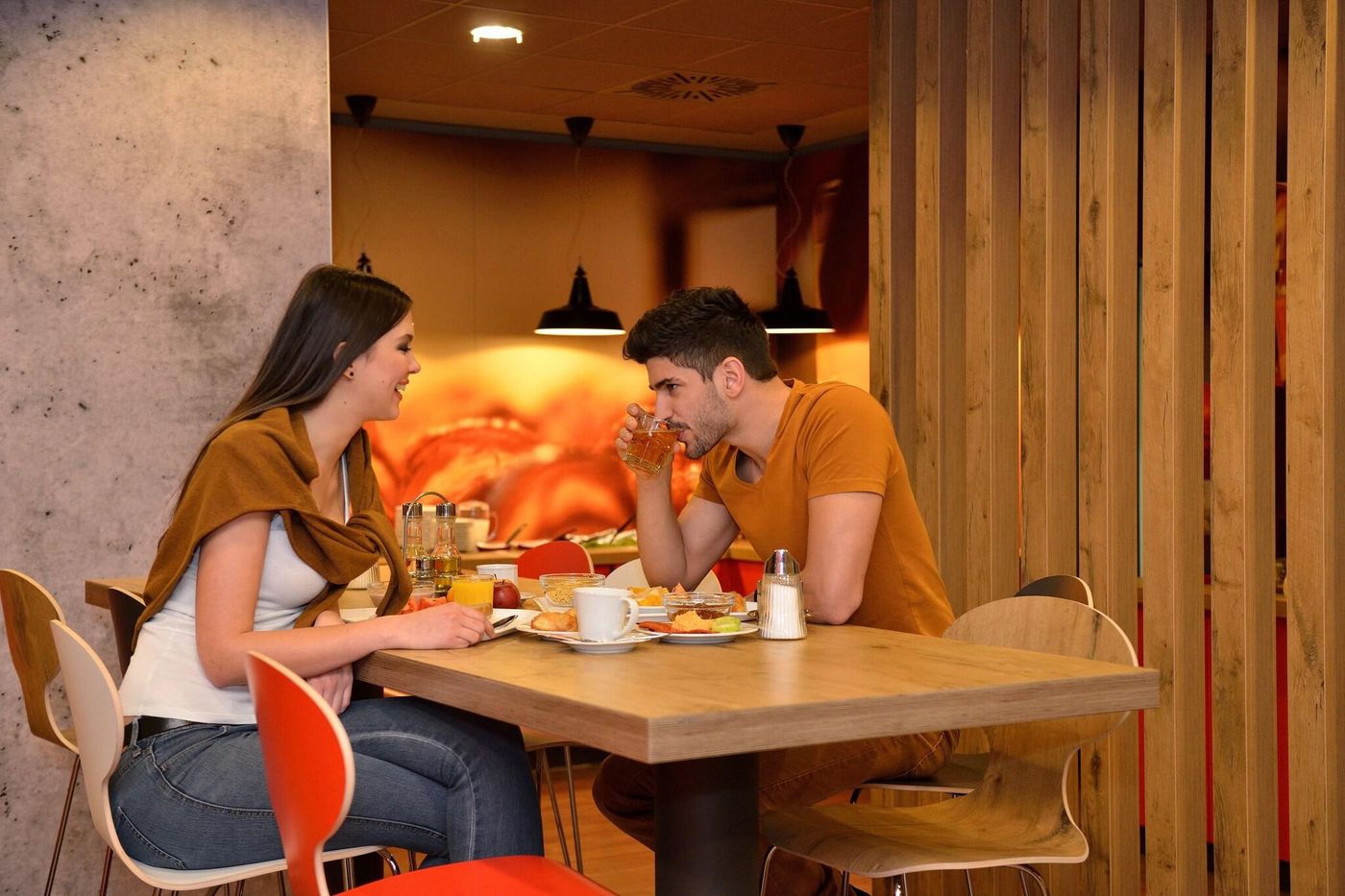 Ibis-Budapest-City-Restaurant-25