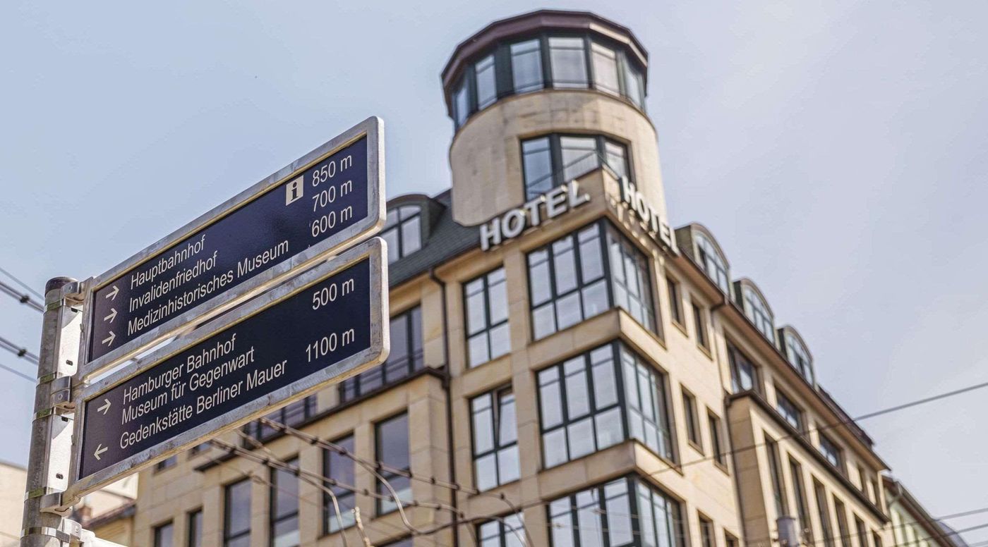 Berlin-Mitte-by-Campanile-General-view-68