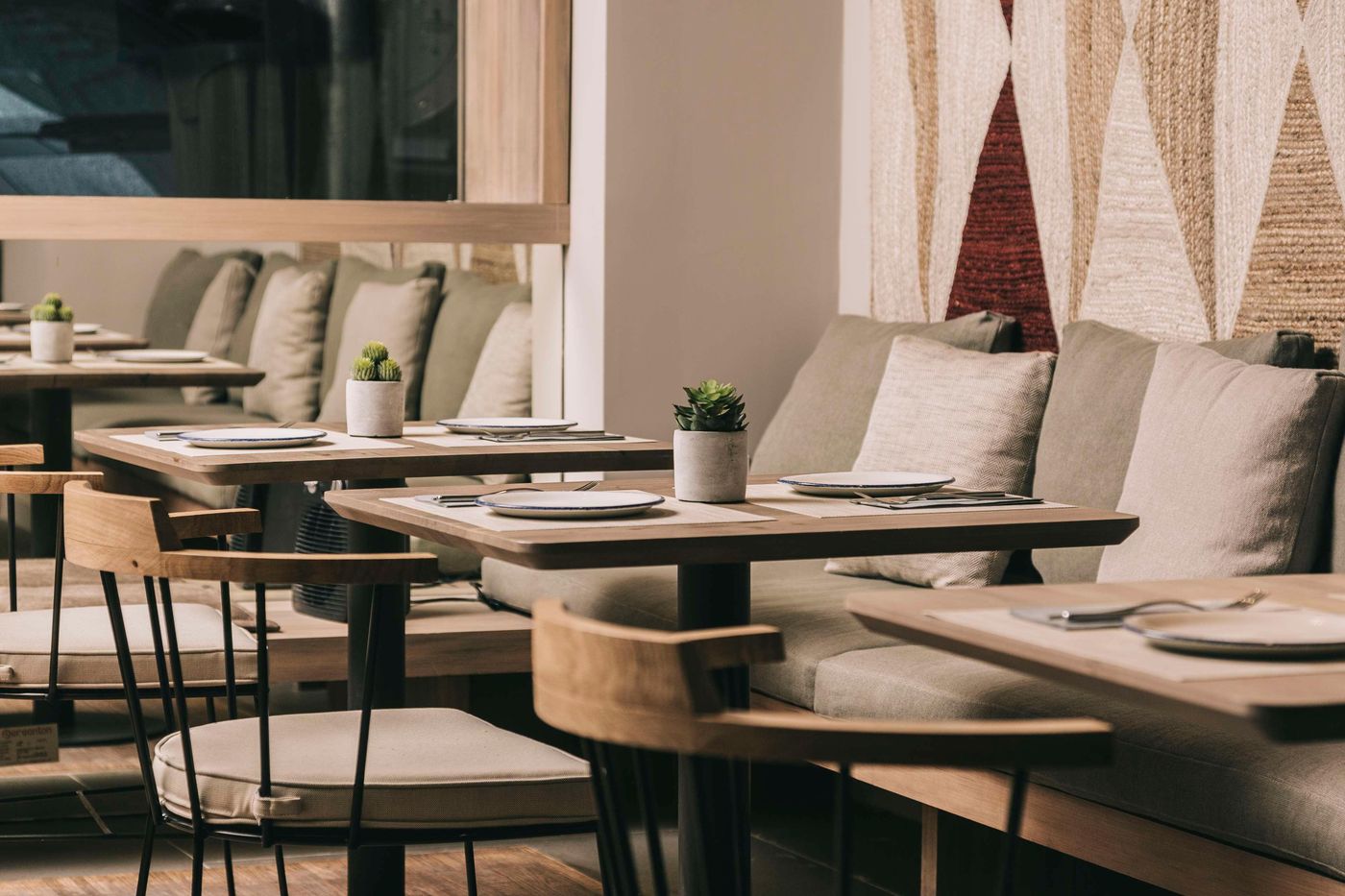 NH-Madrid-Balboa-Restaurant-22