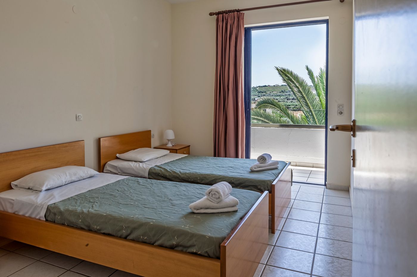 Cretan-Sun-Hotel-Apartments-Room-13