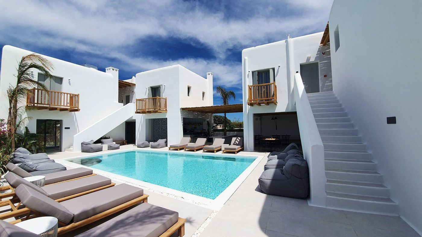 Adorno-Suites-Mykonos-Room-3