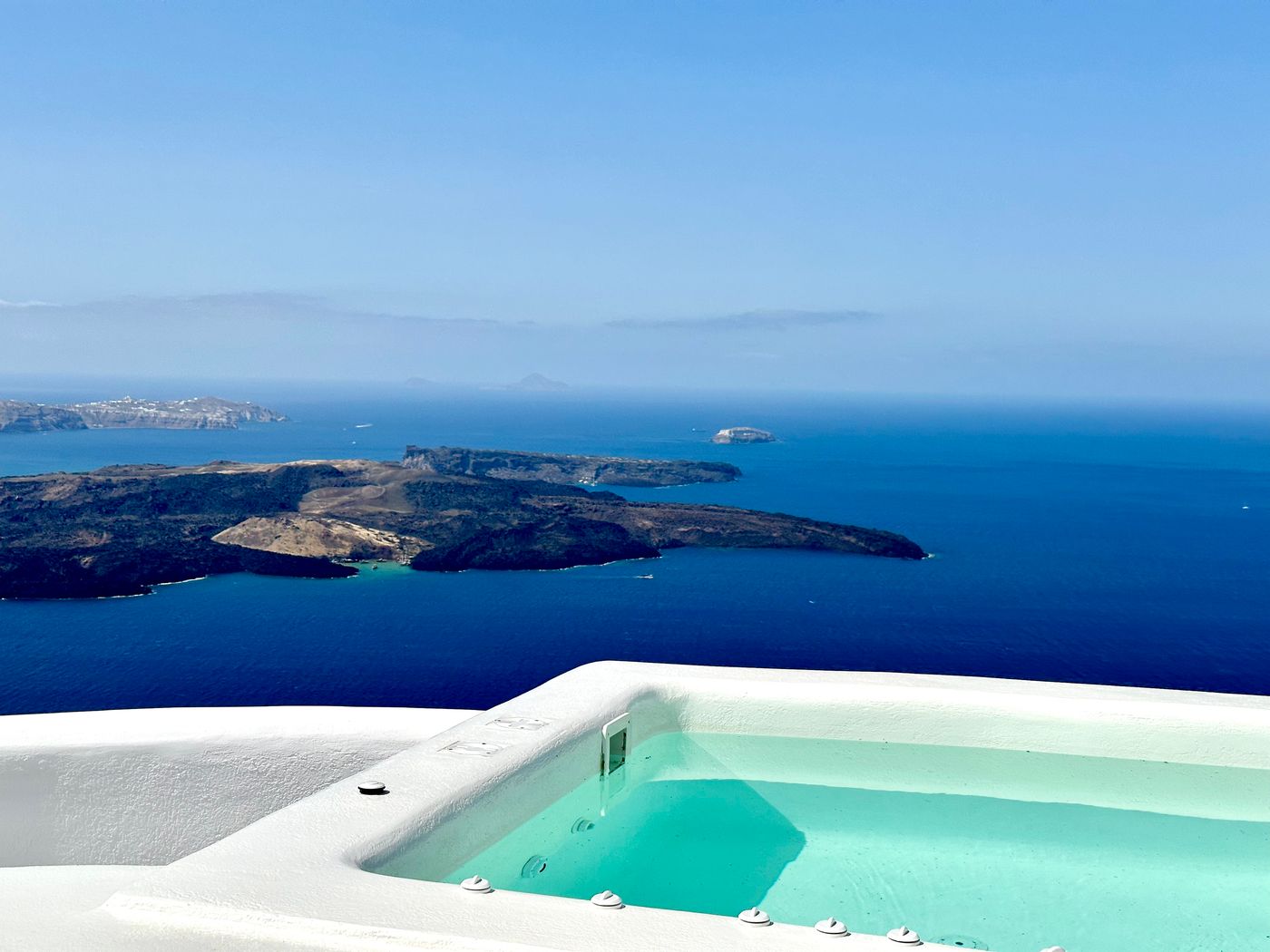 Eteoro Suites-Greece-Santorini-General view-1