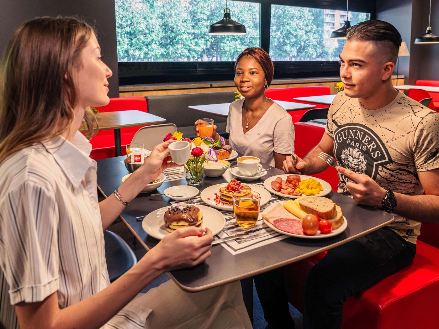 ibis-Milano-Ca-Granda-Restaurant-43