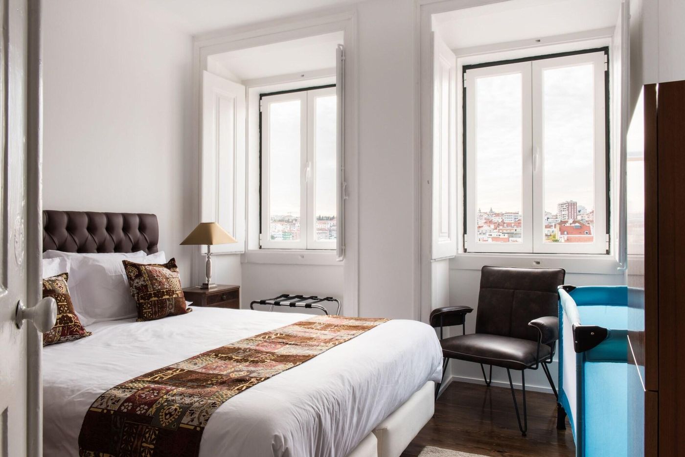 Casa Do Jasmim By Shiadu-Portugal-Lisbon-Room-8