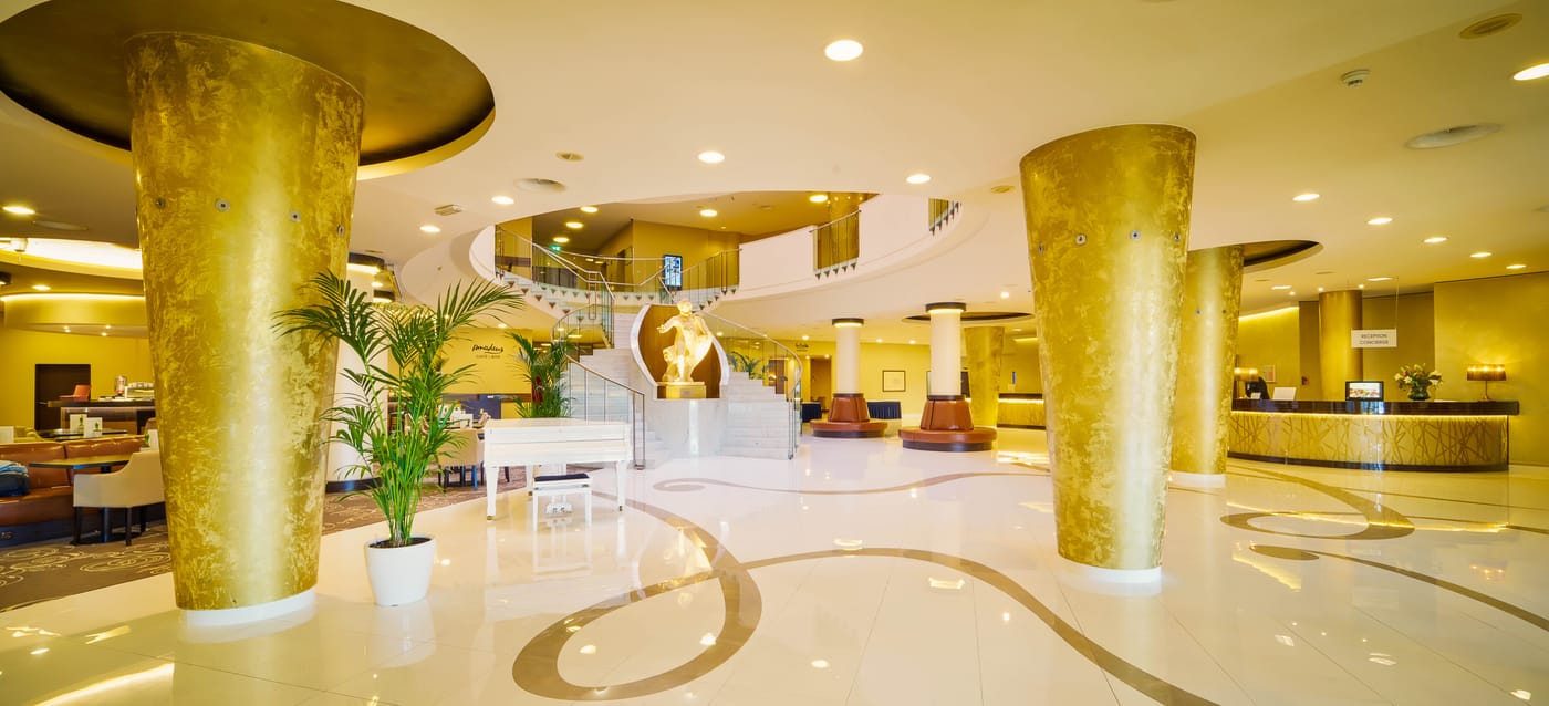 Hotel-Don-Giovanni-Prague-Lobby-2