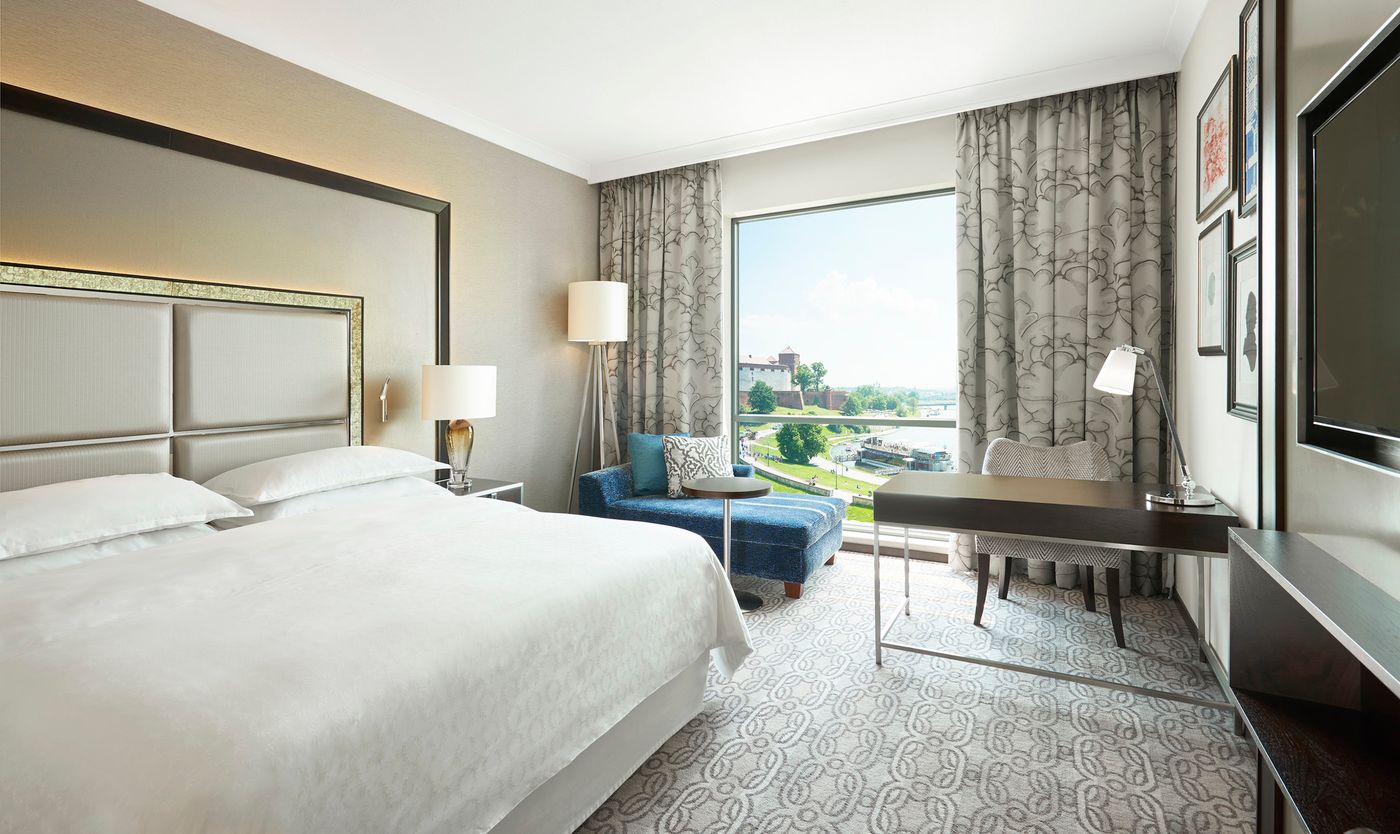 Sheraton-Grand-Krakow-Room-31