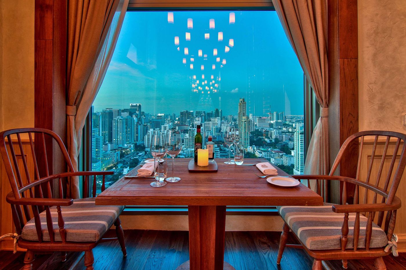 Radisson-Blu-Plaza-Bangkok-Restaurant-20