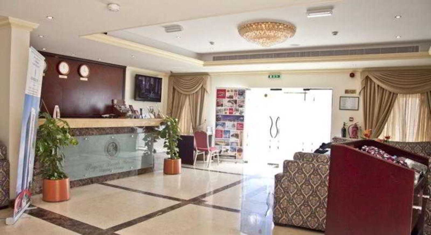 Regent-Beach-Resort-Jumeirah-Lobby-24