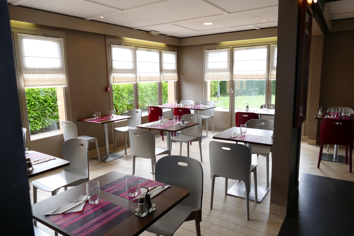 Kyriad Rouen Sud - Oissel-France-Saint-Étienne-Du-Rouvray-Restaurant-6