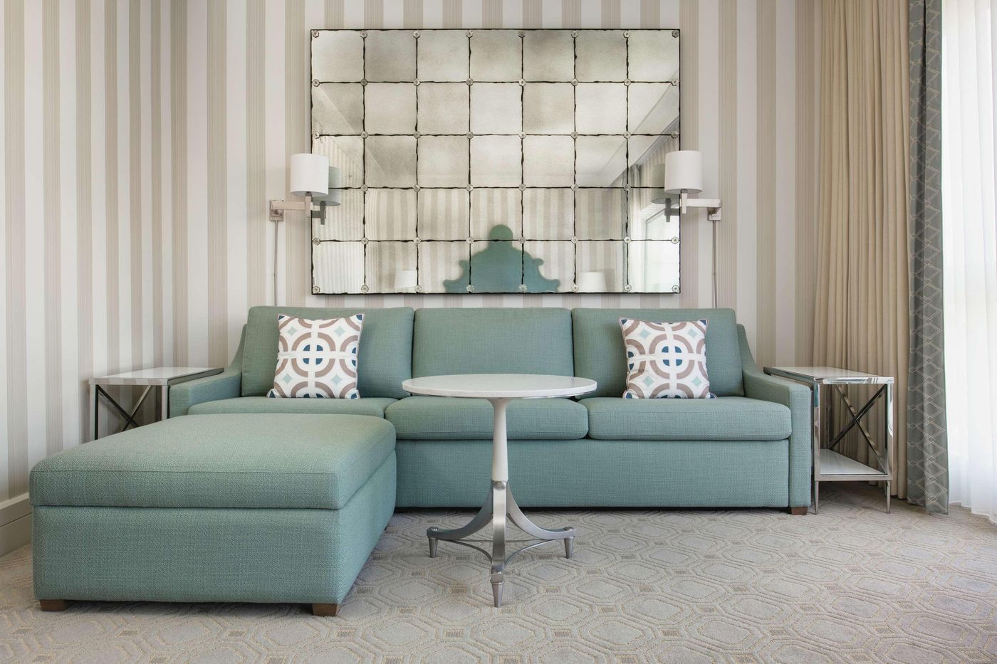 Beverly-Hilton-Room-15