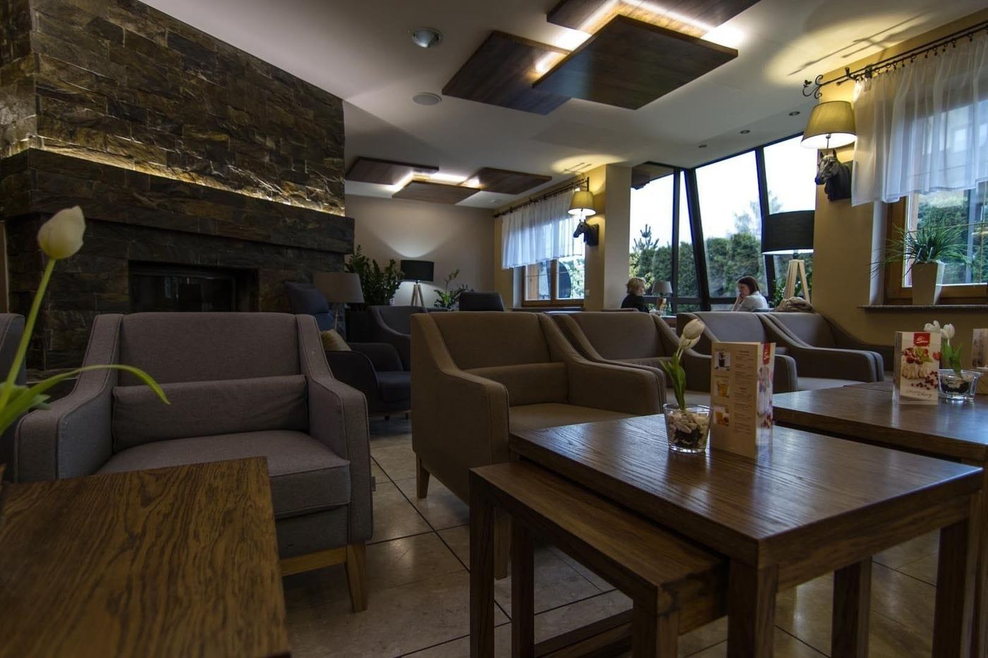 Skalny-Poland-ZAKOPANE-Lobby-10