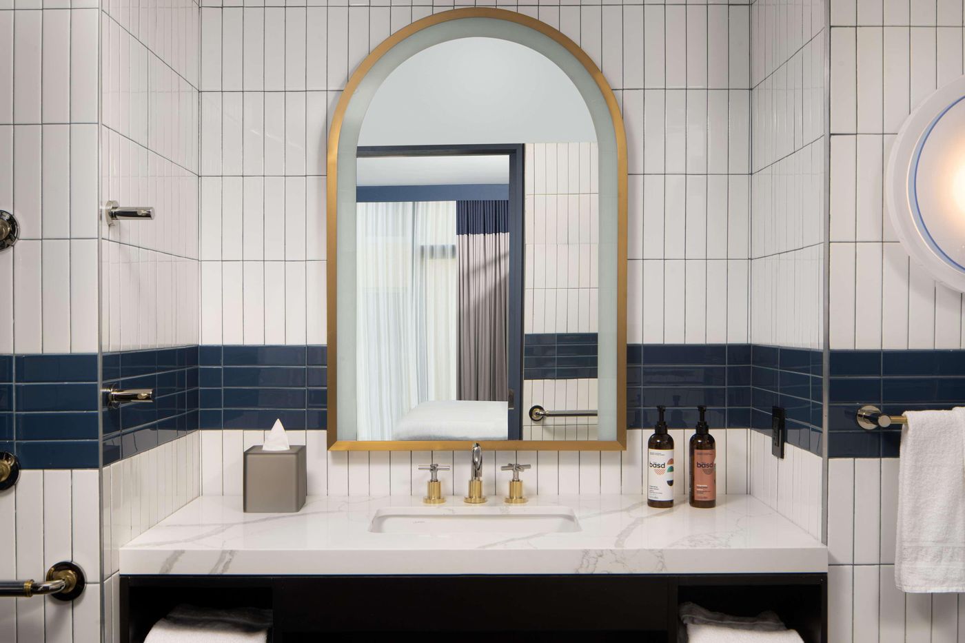 Motto-by-Hilton-New-York-City-Chelsea-Room-57