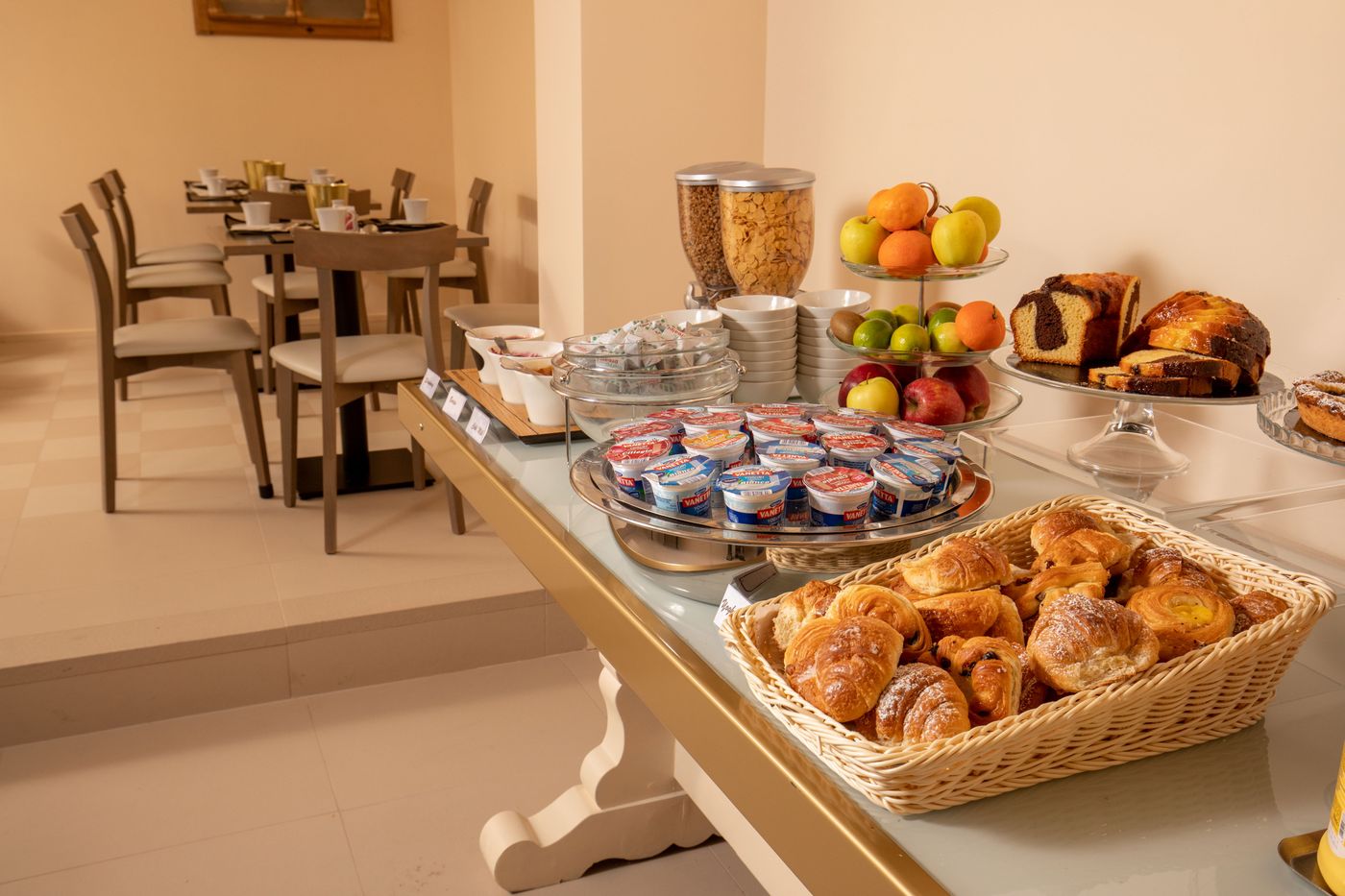 Hotel-Colosseum-Restaurant-32