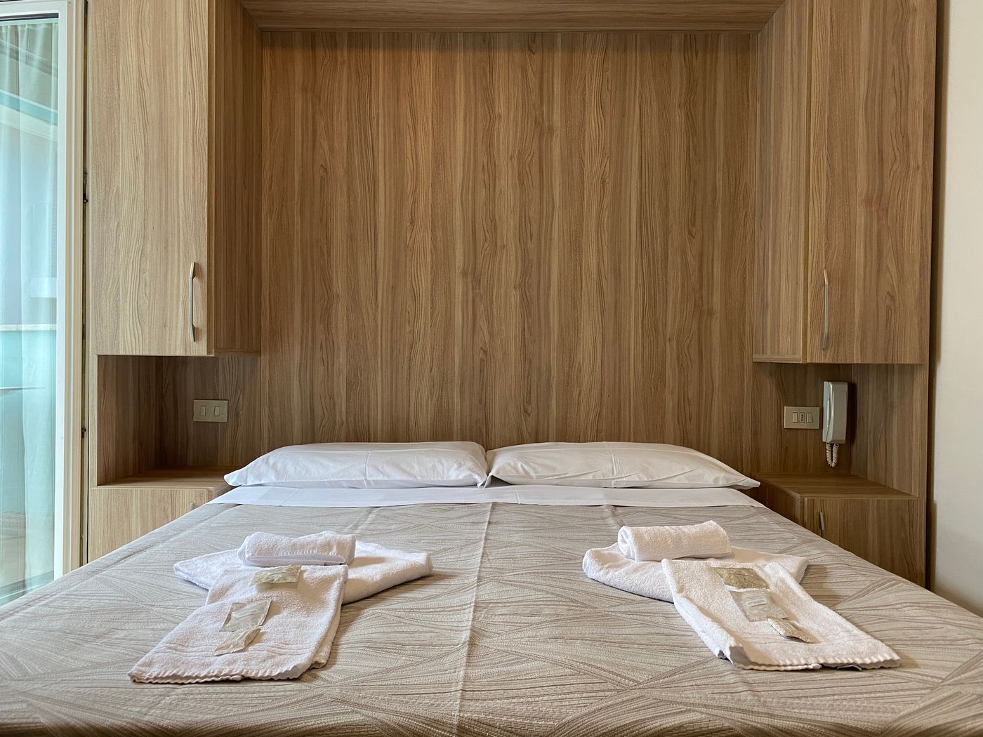 Hotel Nanni Garni-Italy-RIMINI-Room-9