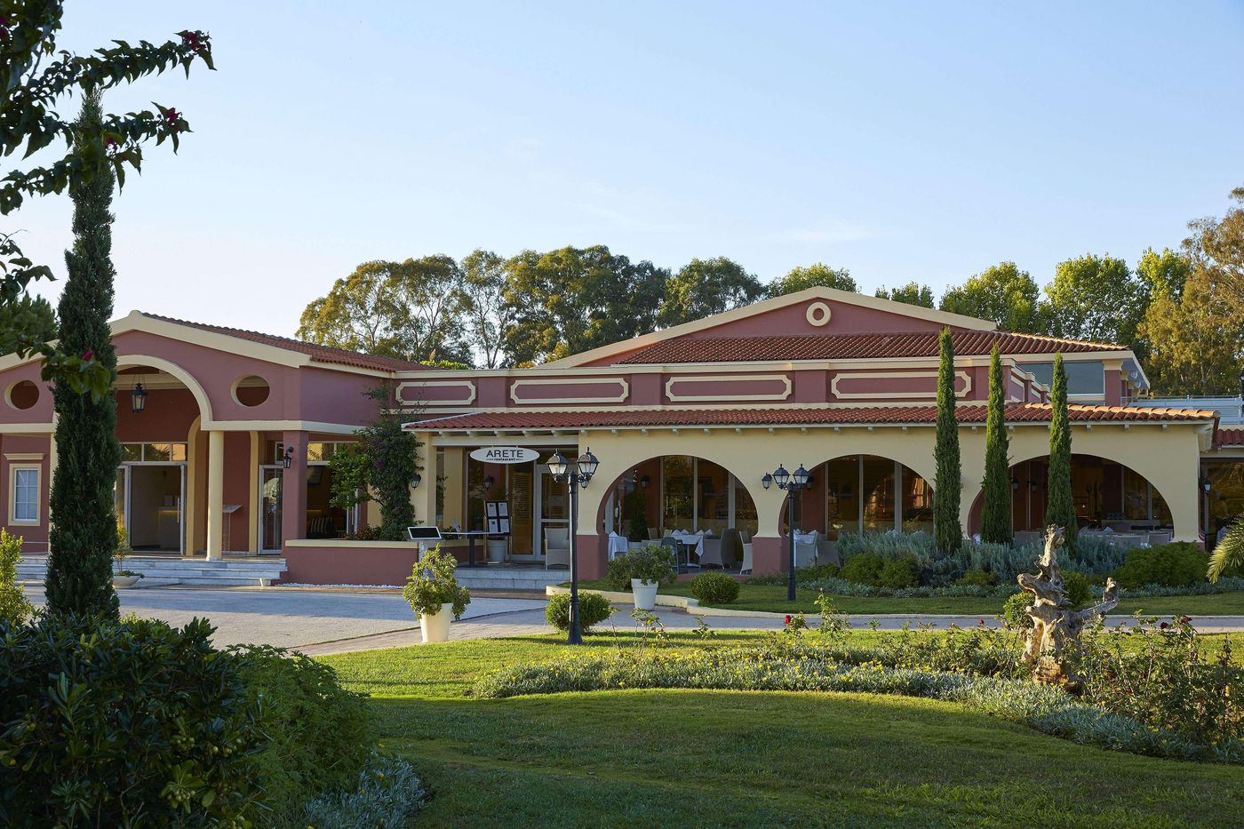 Mayor-Capo-Di-Corfu-General-view-21