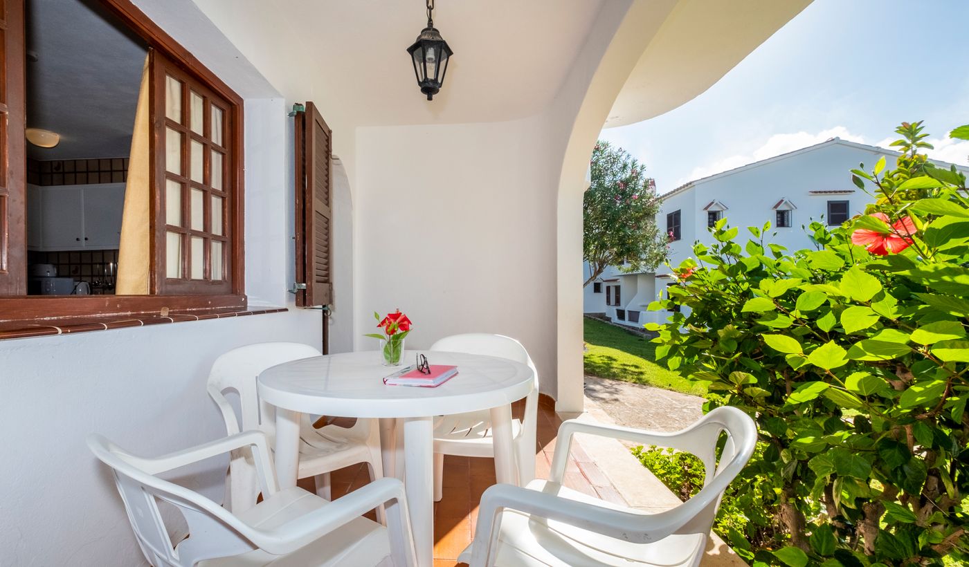 Son-Bou-Gardens-Room-21