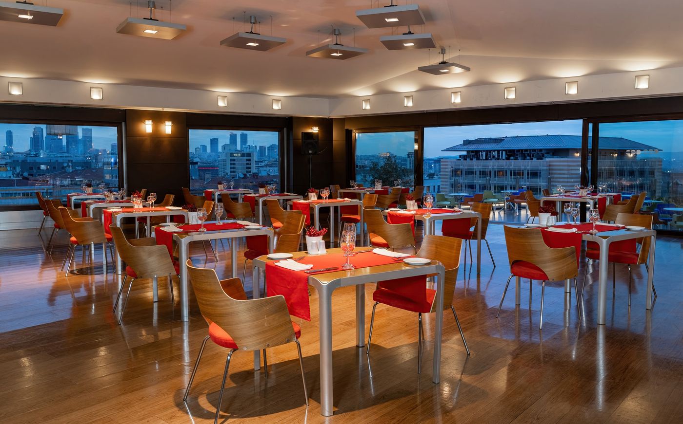 Point-Hotel-Taksim-Restaurant-53