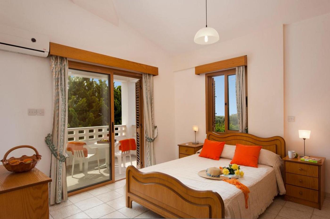 Panareti-Coral-Bay-Resort-Room-20