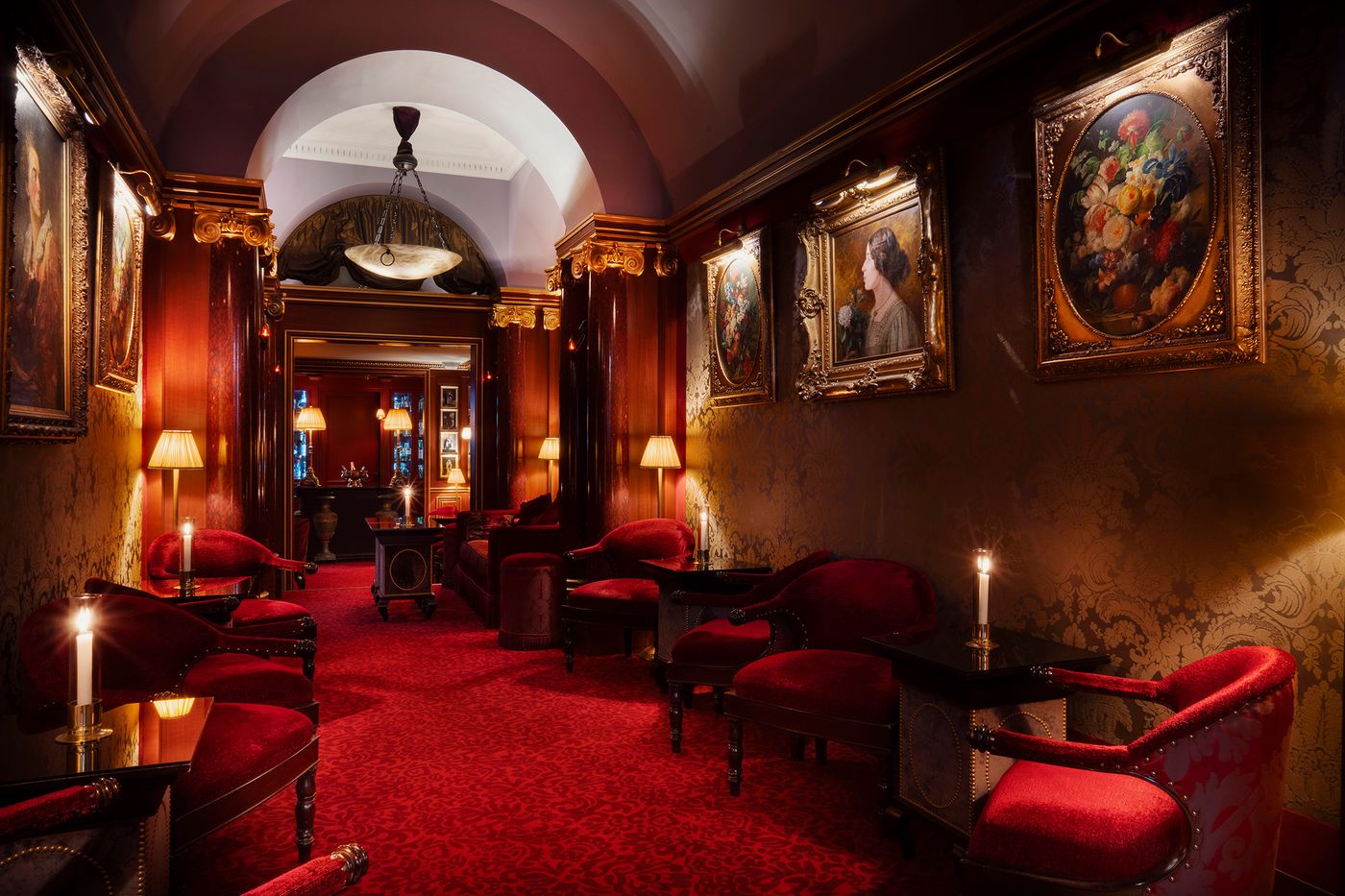 Maison-Athenee-Lobby-12