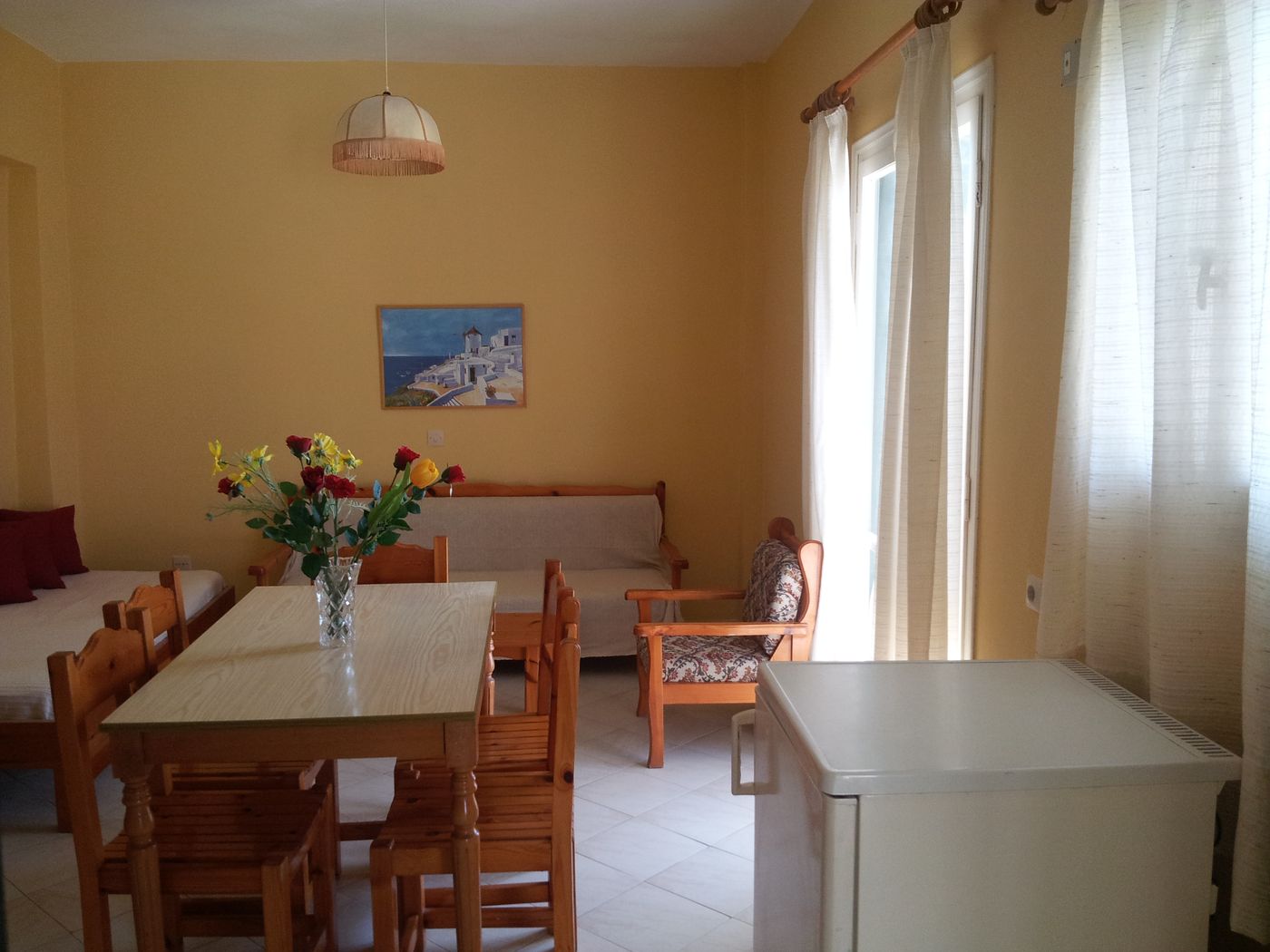 Beach-Front-Salvanos-Room-7