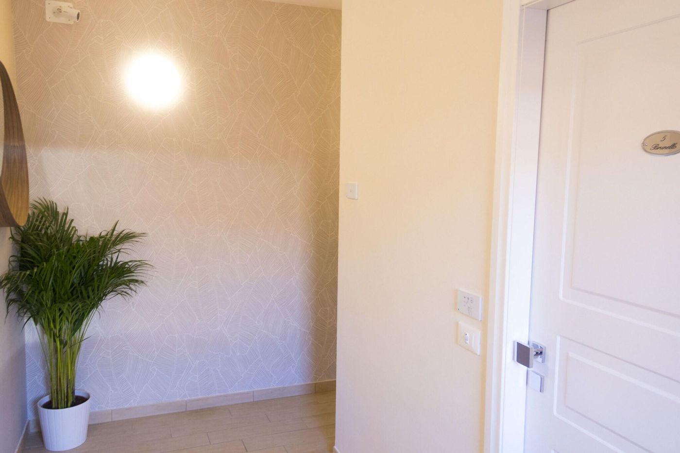 Hotel Rossovino Como-Italy-Como-Lobby-8