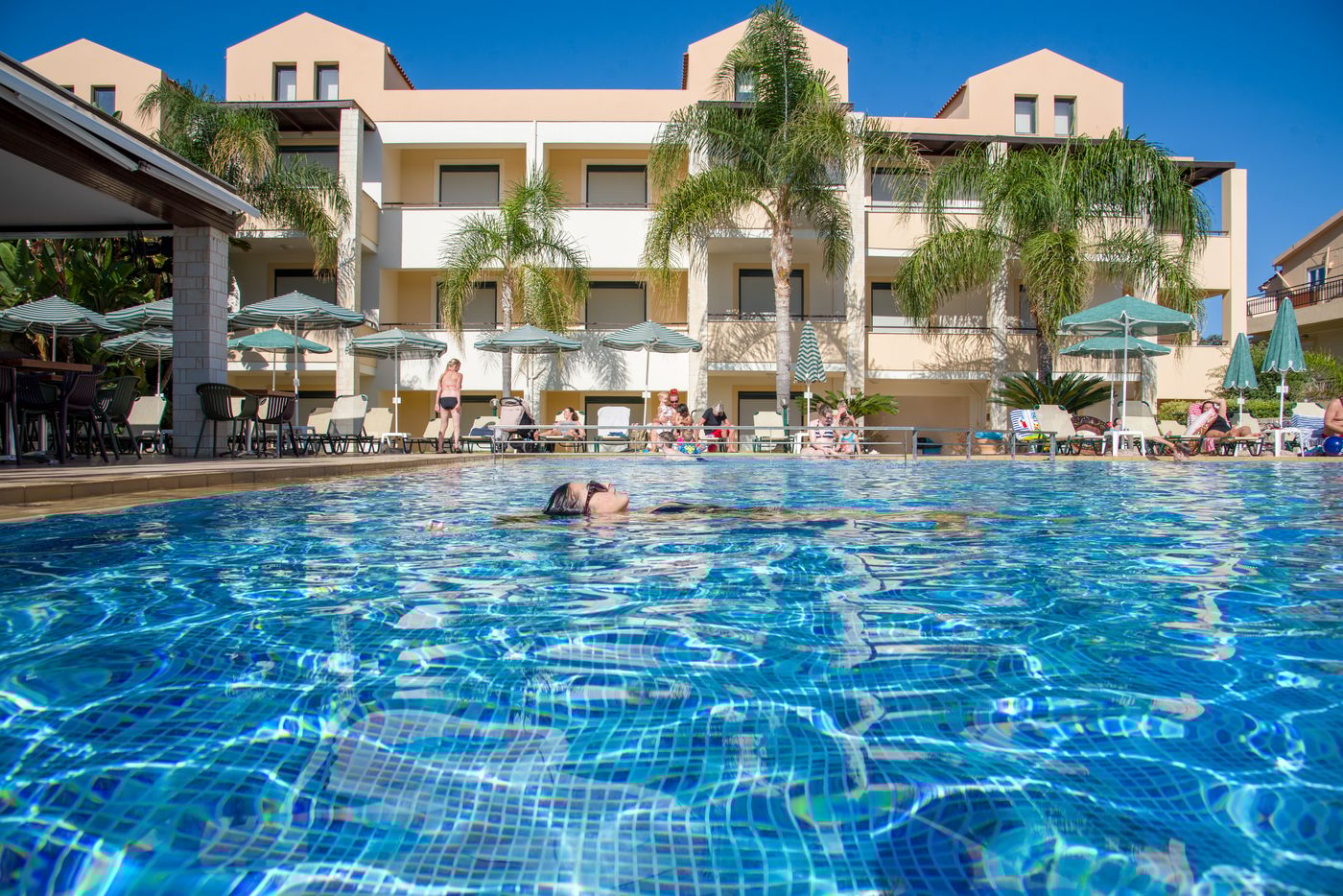 Creta-Palm-Hotel---Apartments-Pool-10