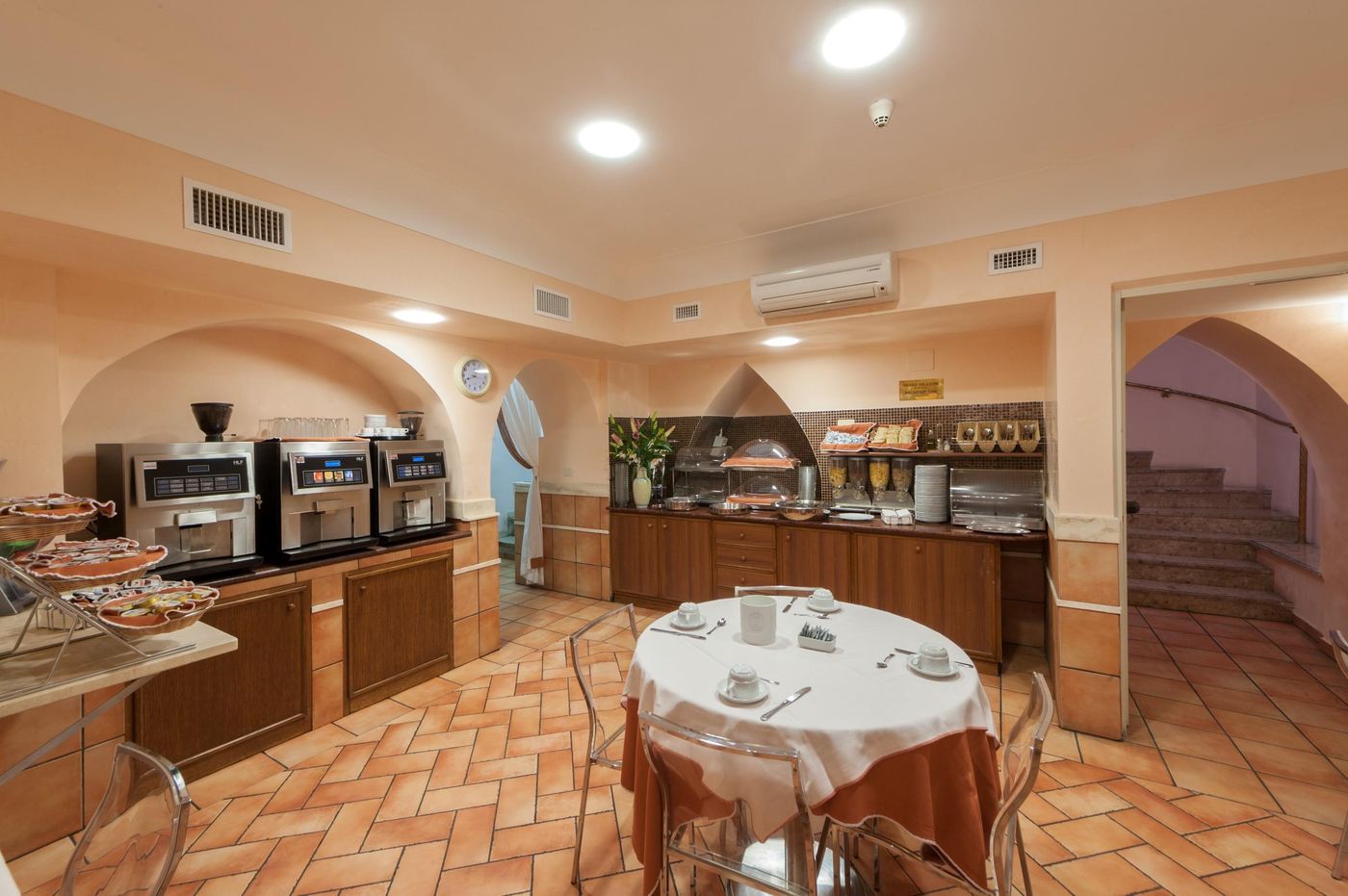 Medici-Restaurant-49