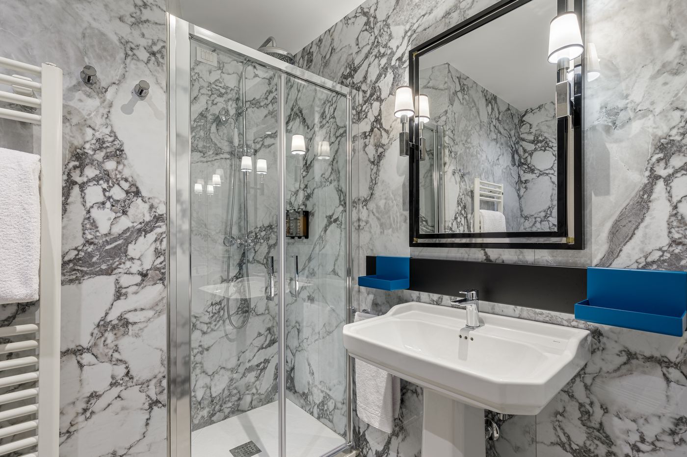 Room-Mate-Luca-Room-36