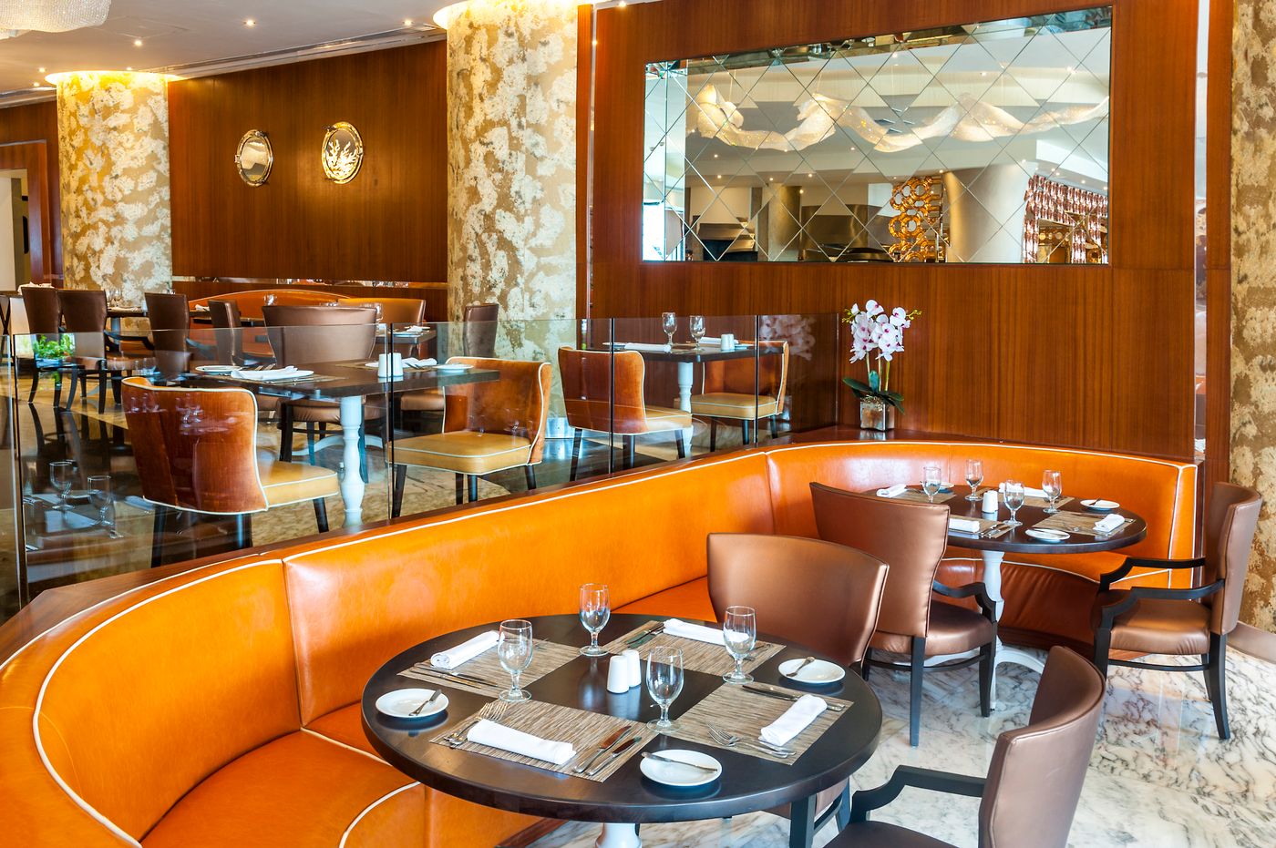 Moon-Palace-Restaurant-54