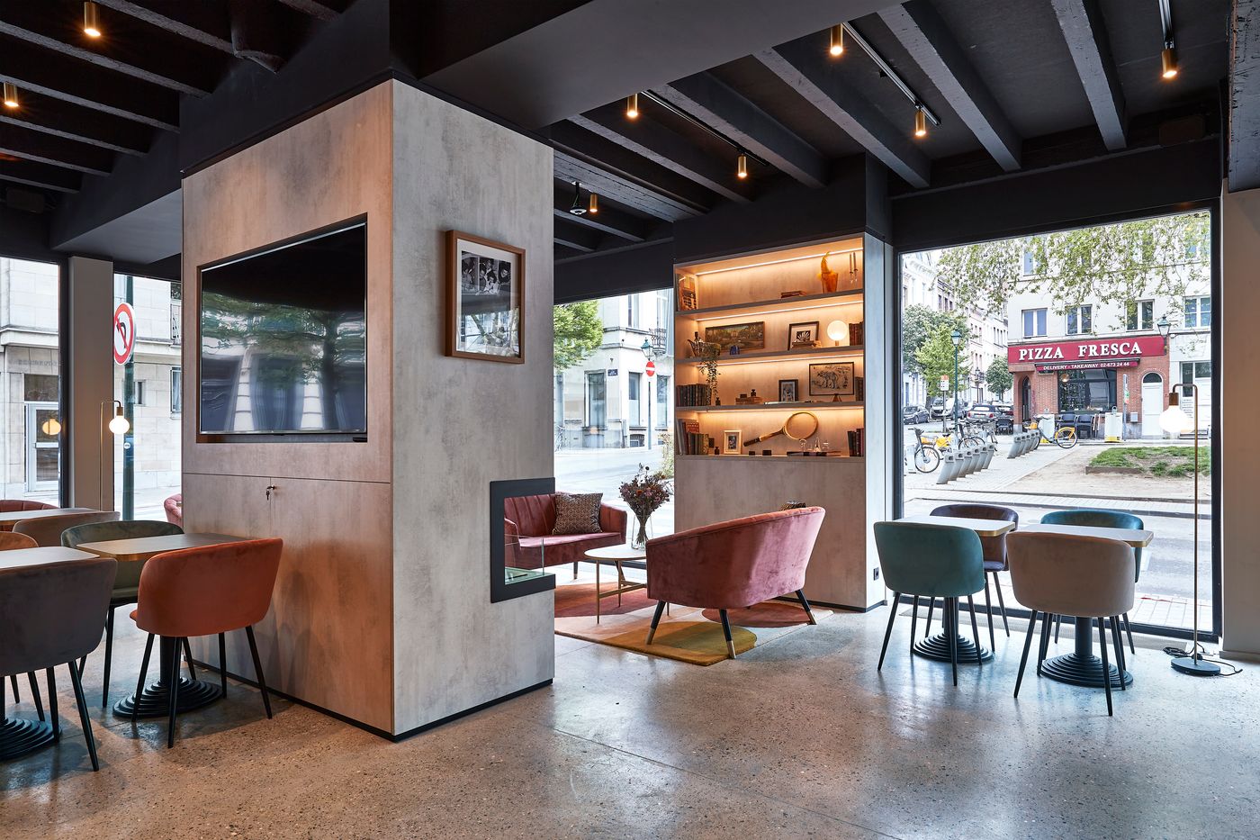 The-Scott-Hotel-Lobby-8