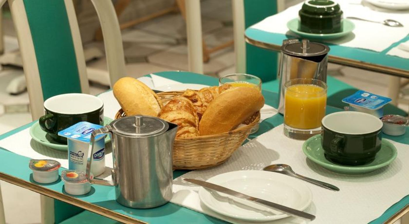 Des-Arenes-Restaurant-12