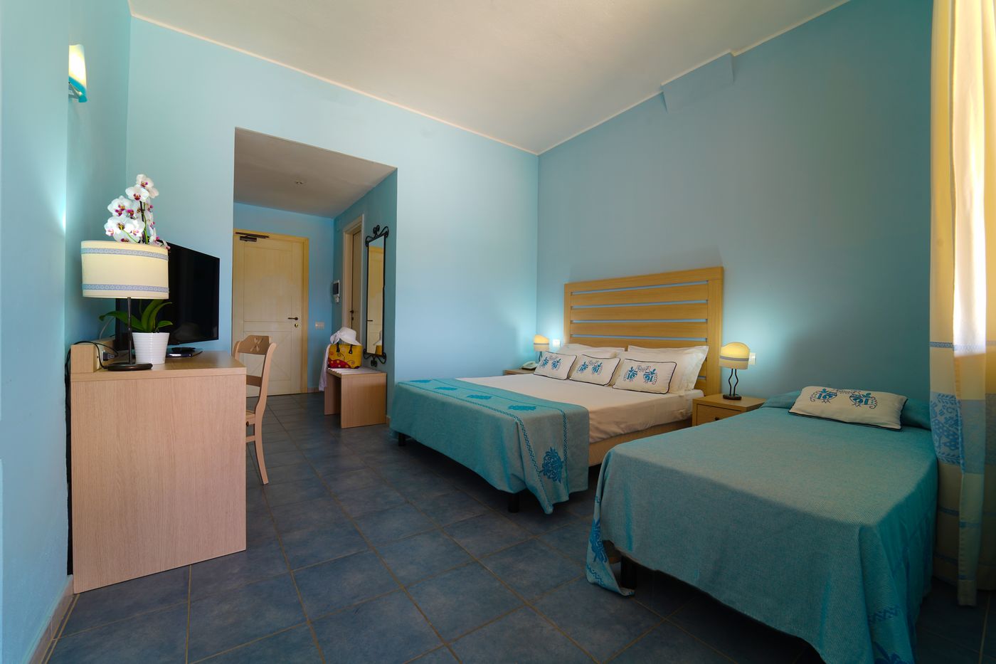 Cala-della-Torre-Room-30