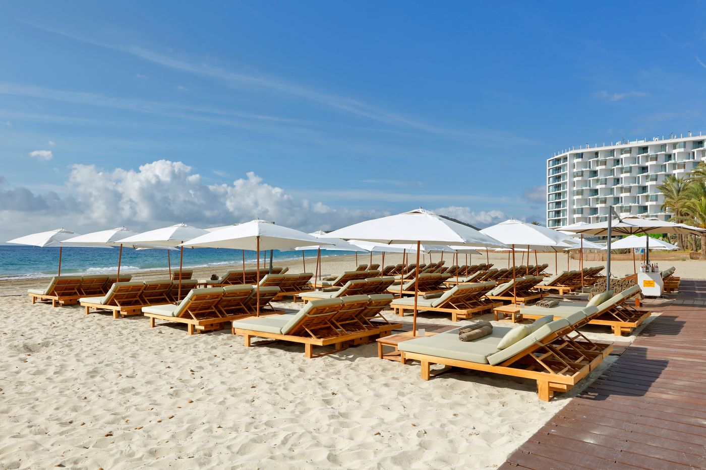 Ushuaia-Ibiza-Beach-Hotel-Beach-71