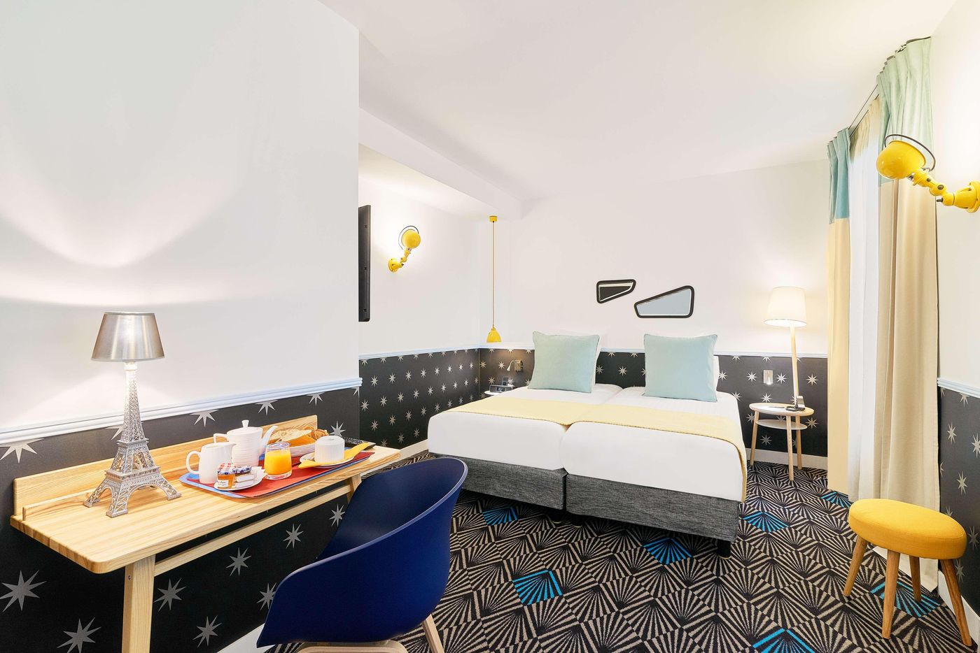 Augustin-Astotel-Room-28