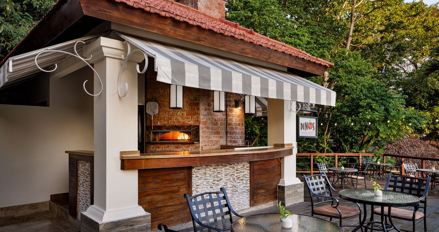 Sandals-Ochi-Beach-Resort-All-Inclusive-Adults-Only-Restaurant-28