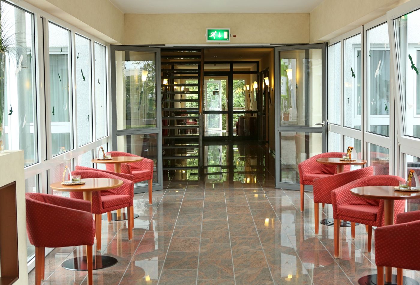 Amedia Hotel Frankfurt-Ruesselsheim by Wyndham - Germany - RUESSELSHEIM - Lobby - 1