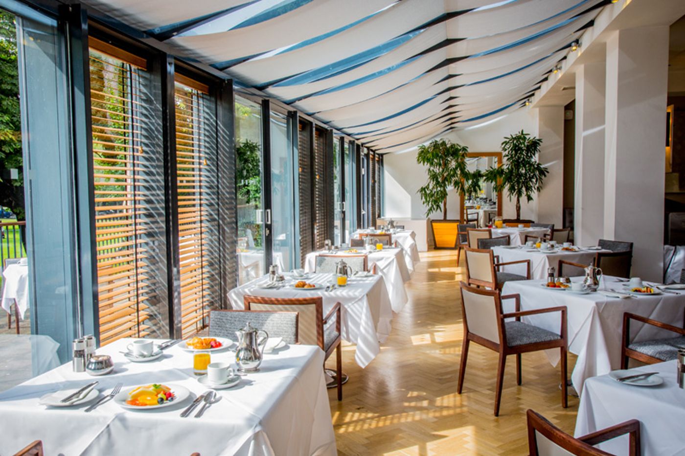 Herbert-Park-Hotel-Restaurant-38