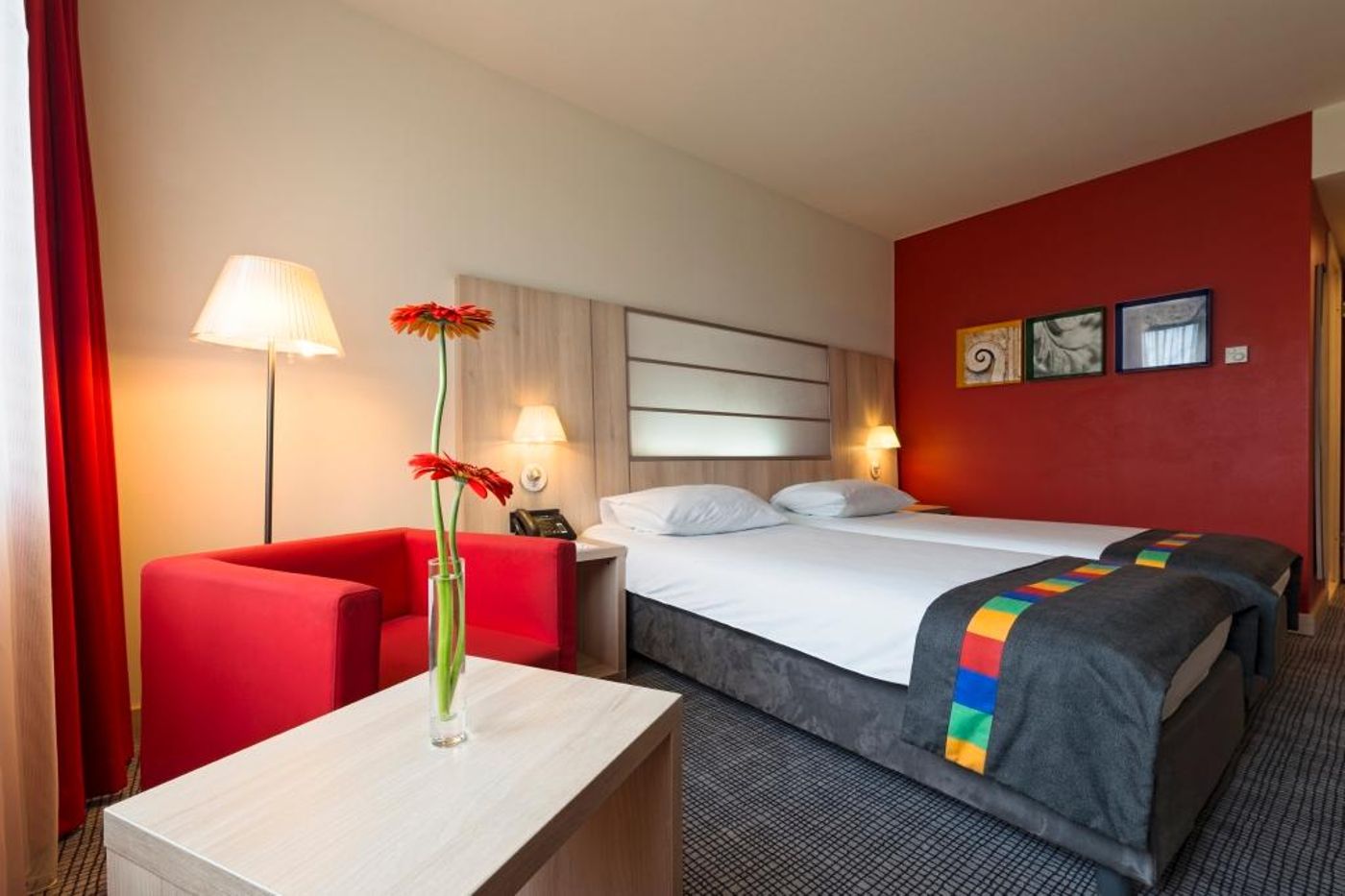 Park-Inn-by-Radisson-Krakow-Room-26