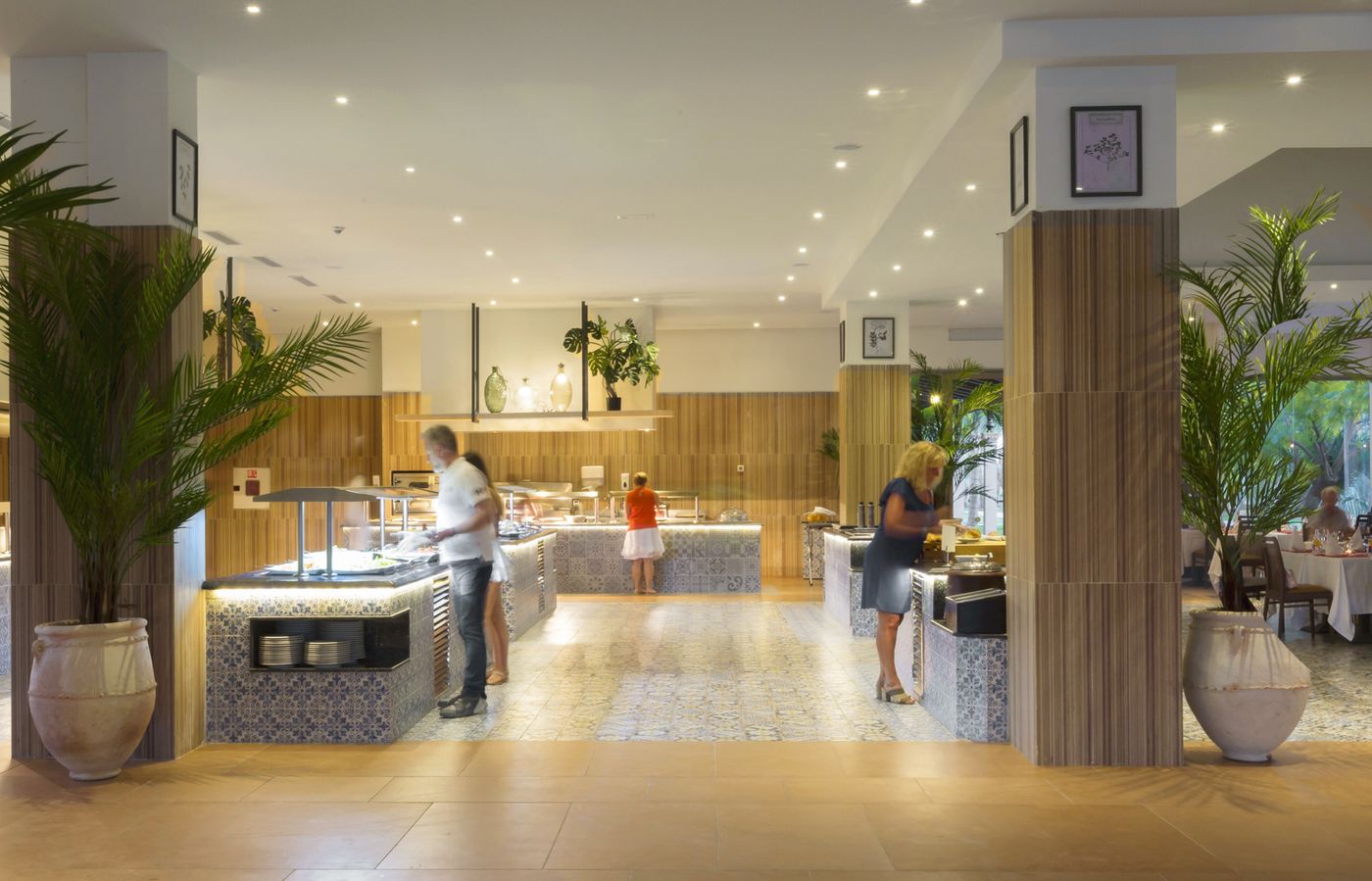 Hotel-Riu-Tikida-Palmeraie---All-Inclusive-Restaurant-47