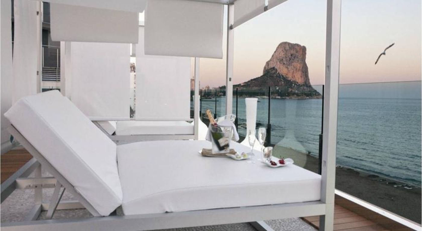 Del Mar Apartments - Adults Only