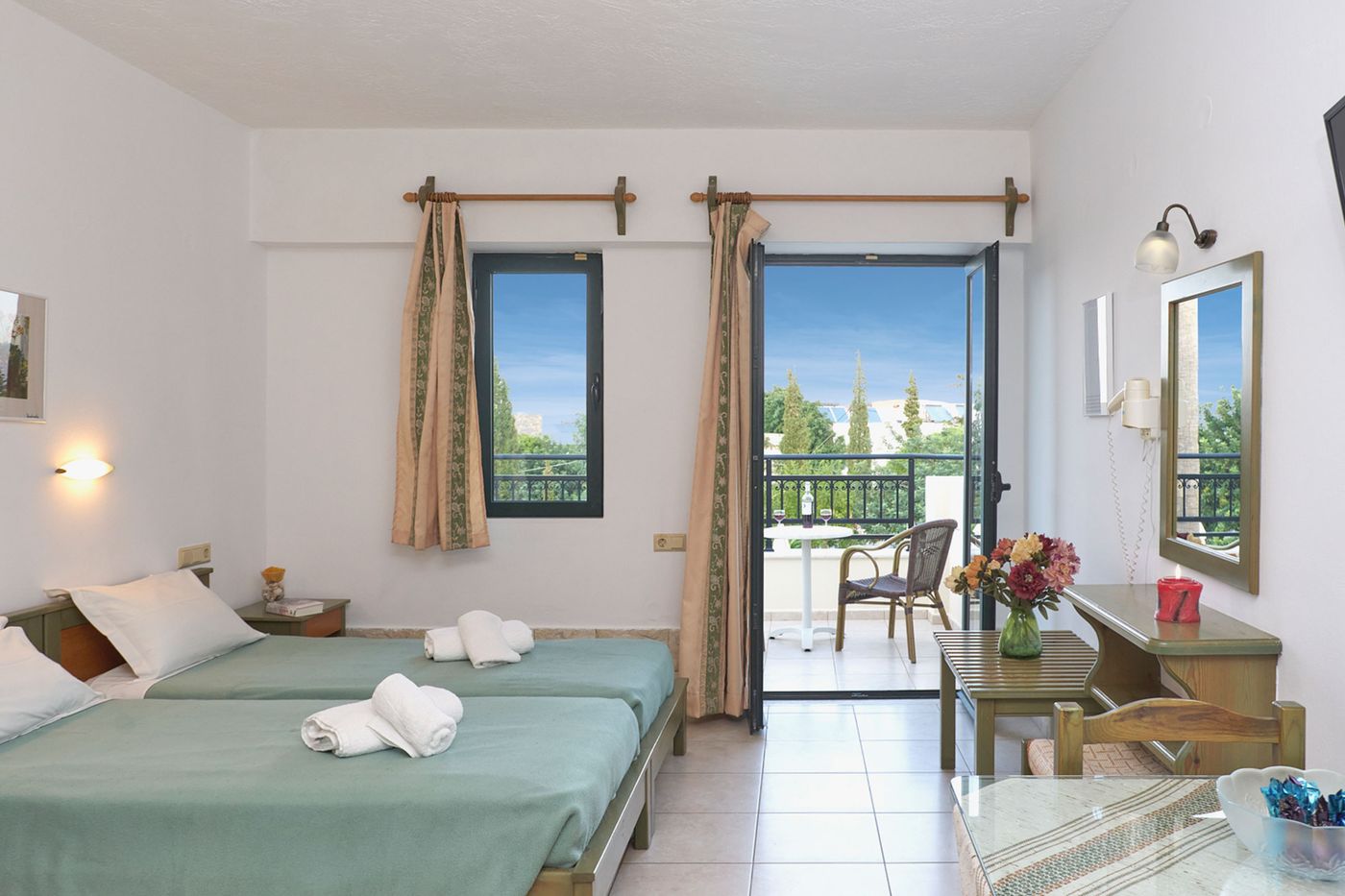 Dionysos Studios & Apartments (20)