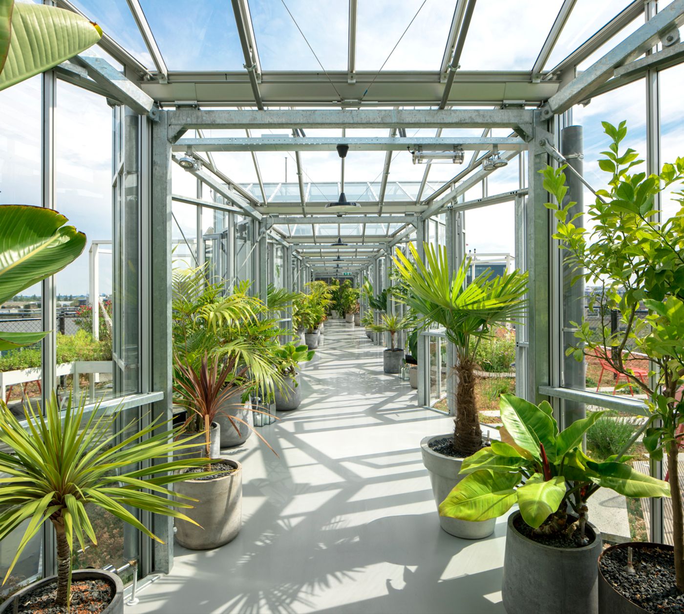 Zoku-Amsterdam-Lobby-2