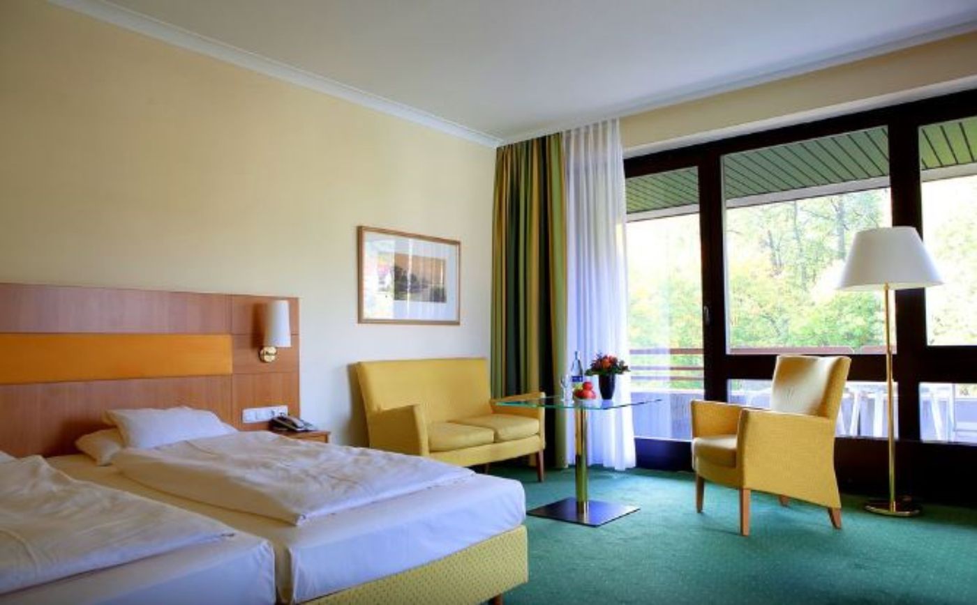 Hotel an der Therme Bad Orb - Germany - BAD ORB - Room - 3