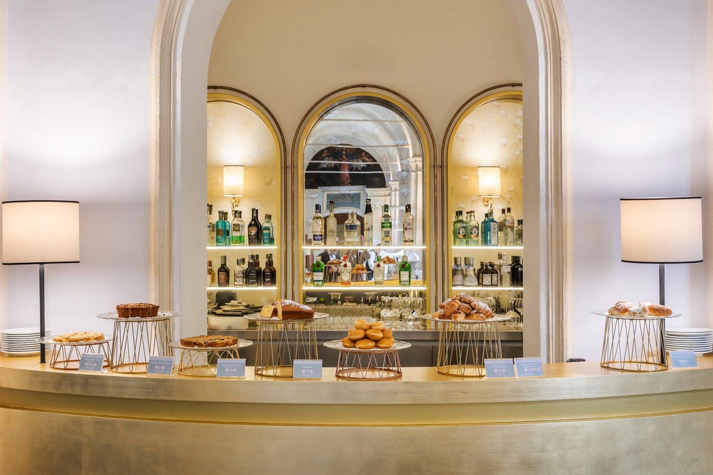 Donna-Camilla-Savelli-Restaurant-9