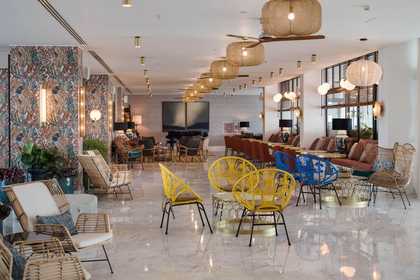 Hotel-Fariones-Lobby-55