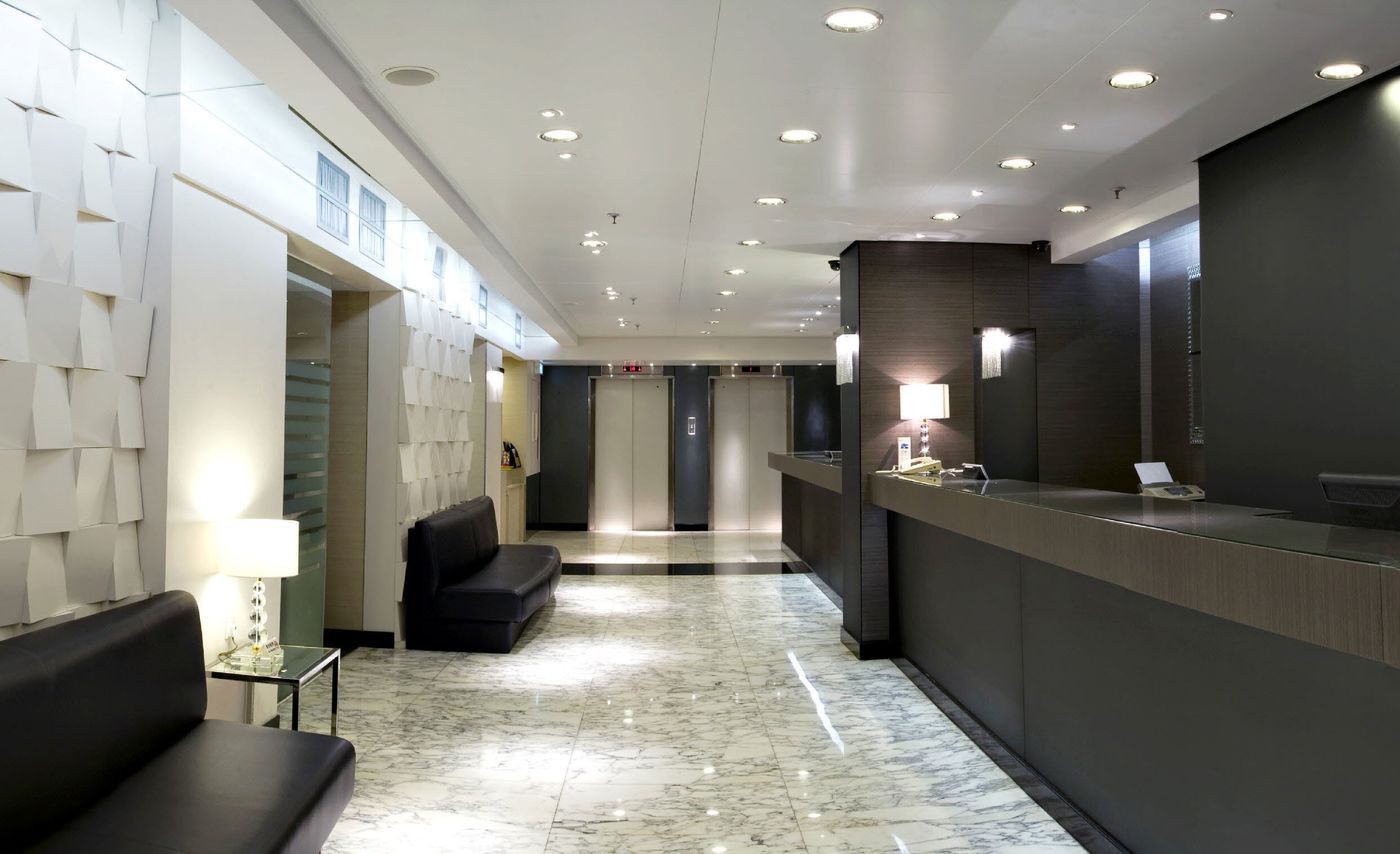 The-Imperial-Hong-Kong-Lobby-1