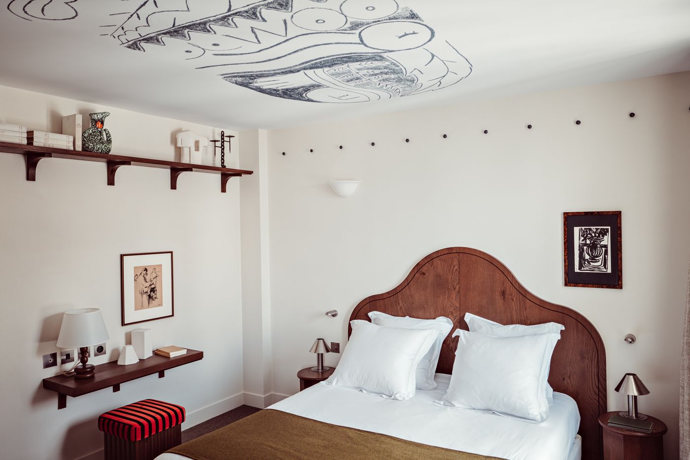 Academies-et-des-Arts-Room-2